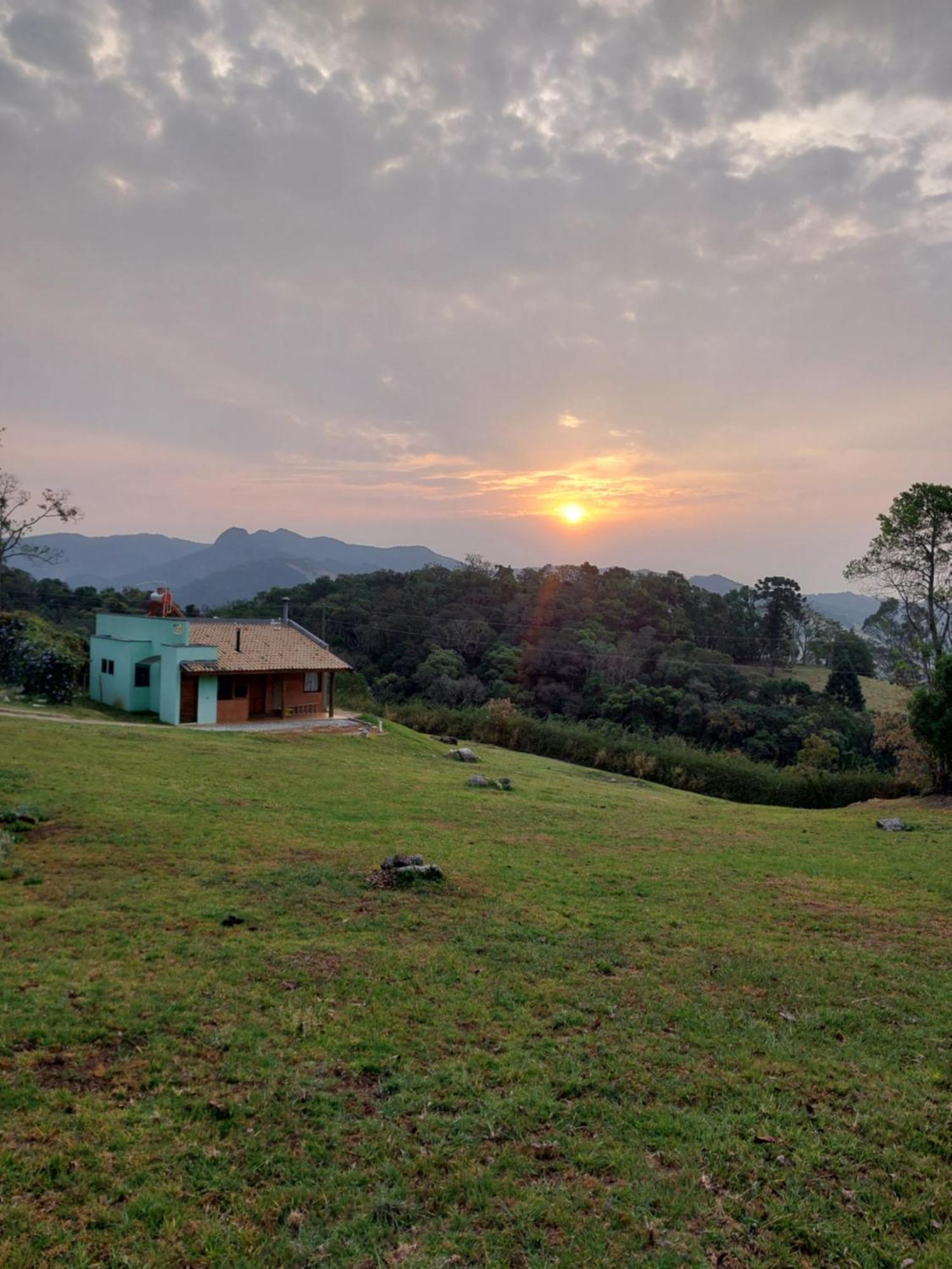 Casa Na Montanha Villa Goncalves Luaran gambar